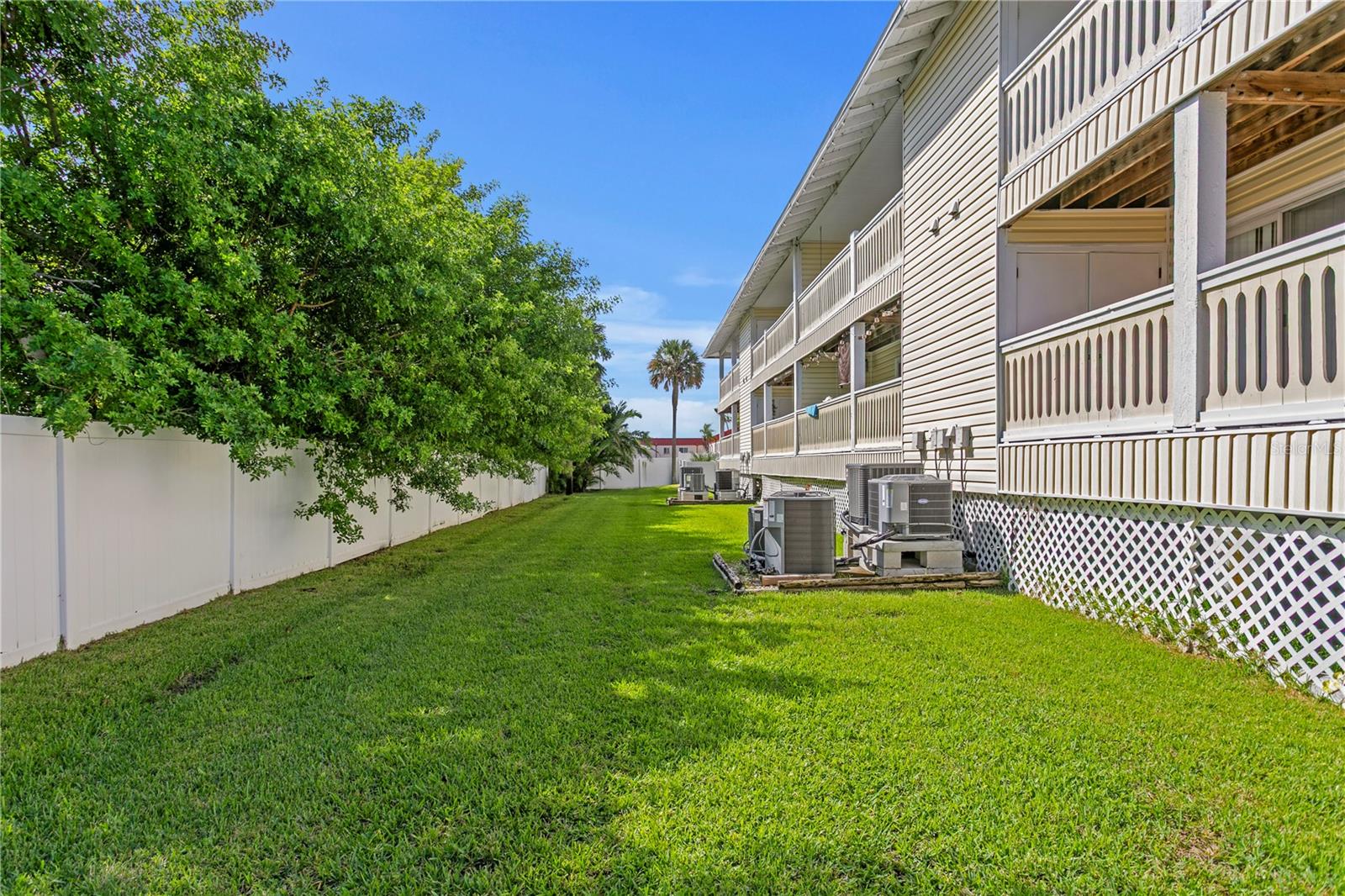 TREASURE CAY CONDO - Residential Lease