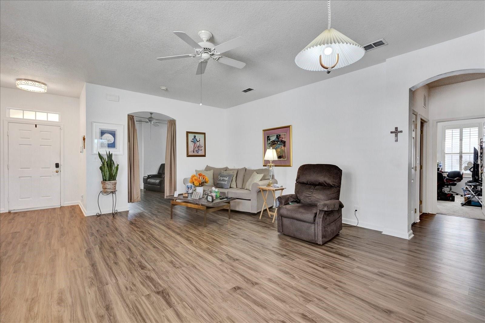 307 HERON POINT WAY