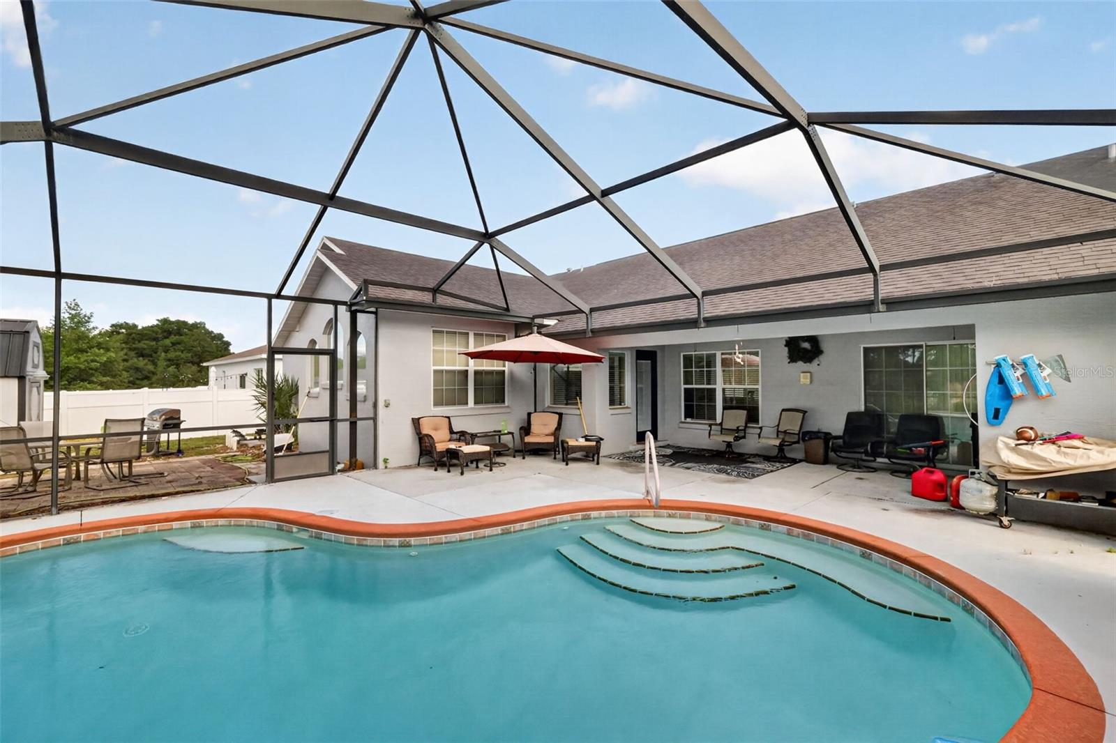 MARION OAKS UN 07 - Residential