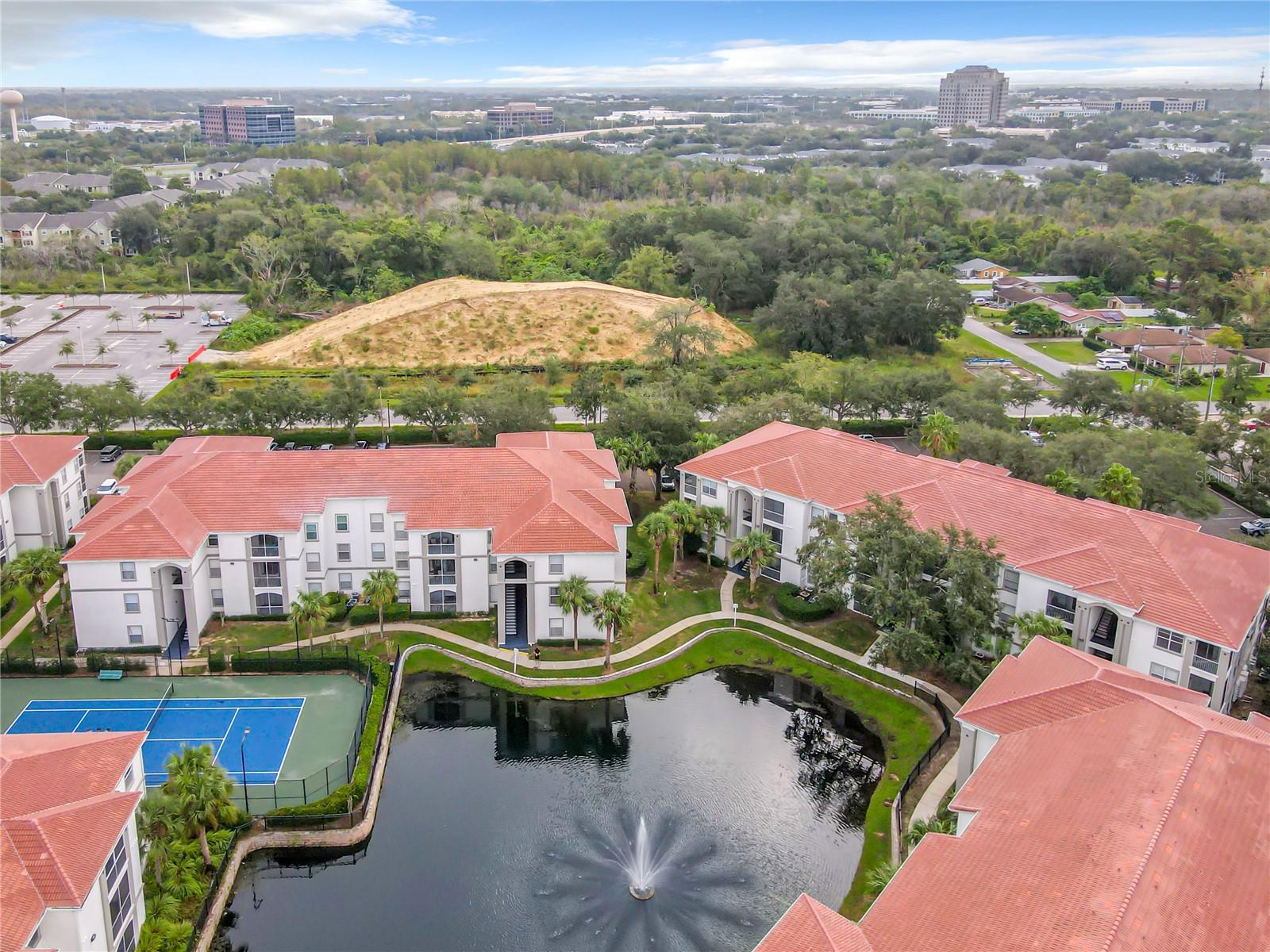 BELLA TERRA CONDO - Residential