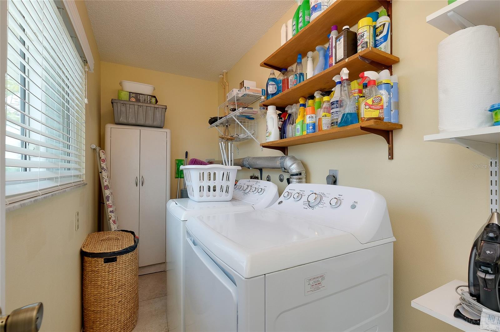 CIRCLE WOODS OF VENICE 1 - Residential