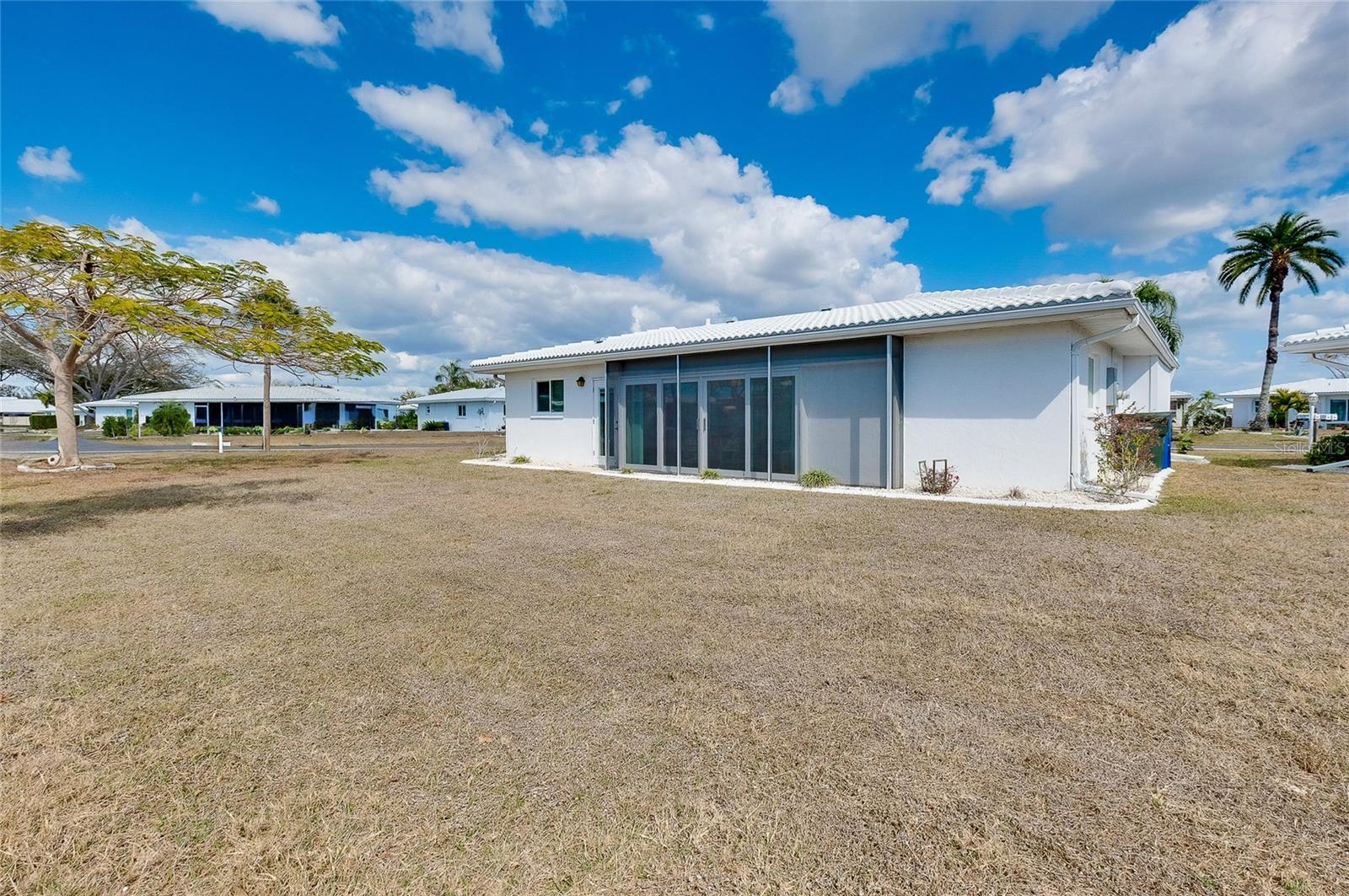 92 CIRCLEWOOD DRIVE B3-1