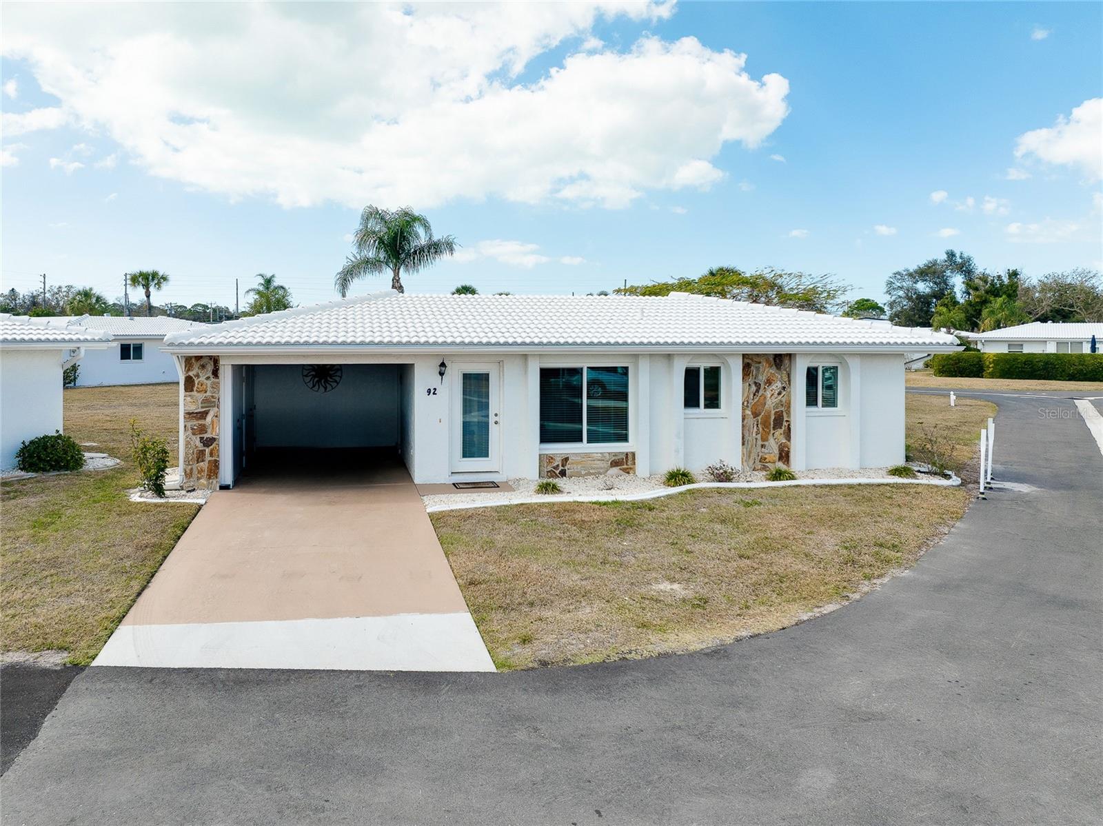 CIRCLE WOODS OF VENICE 1 - Residential