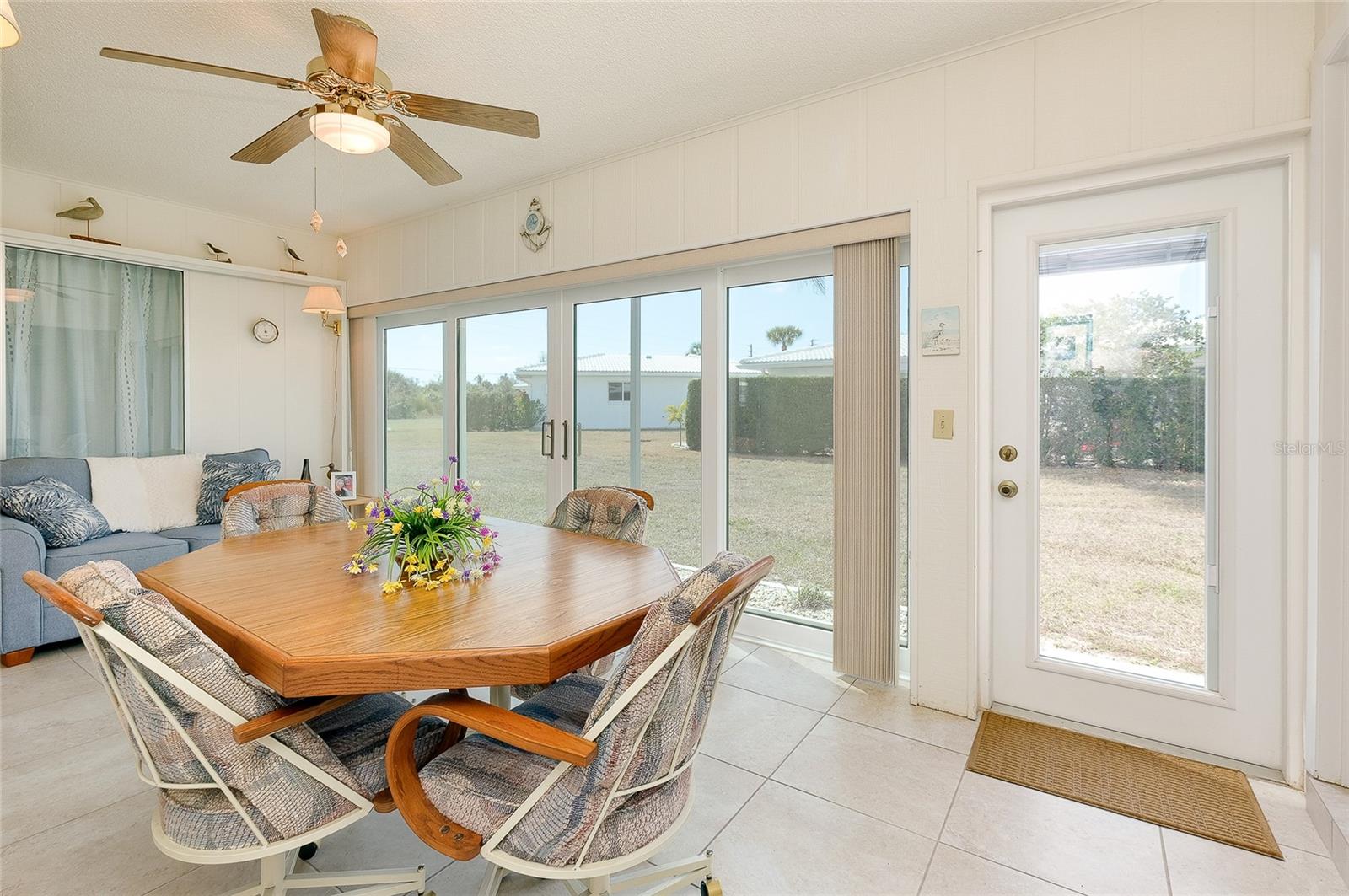 CIRCLE WOODS OF VENICE 1 - Residential