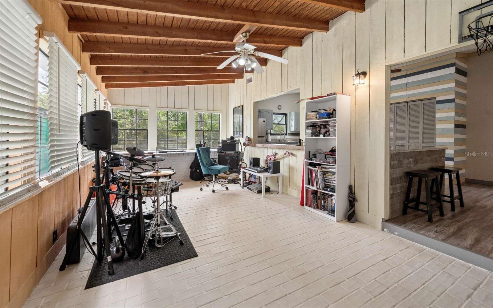 OAKWOOD ACRES - Residential