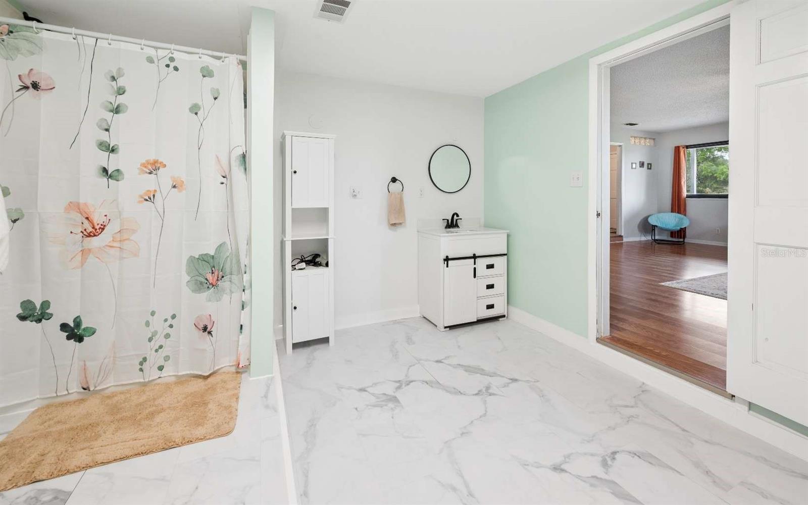 OAKWOOD ACRES - Residential