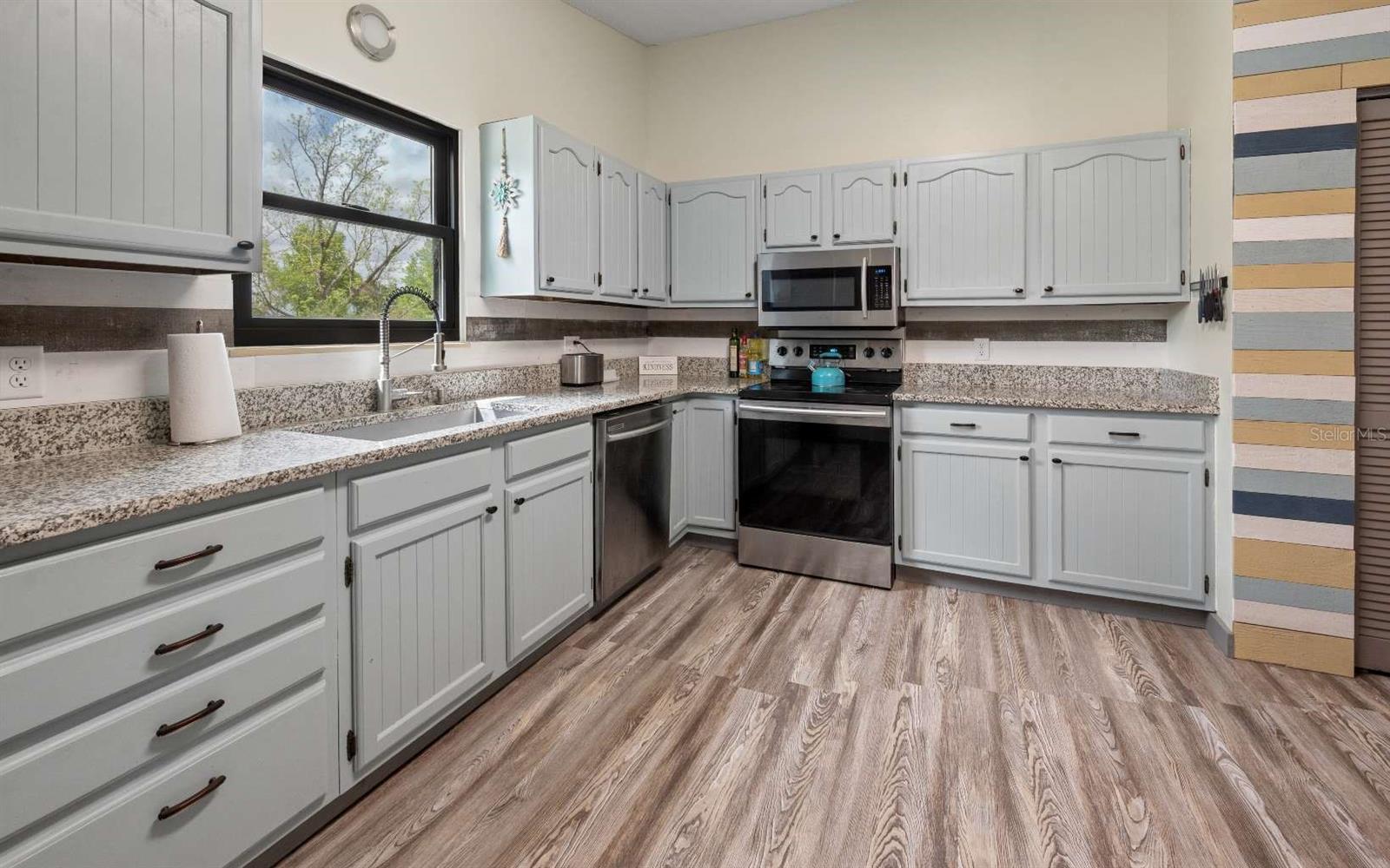 OAKWOOD ACRES - Residential