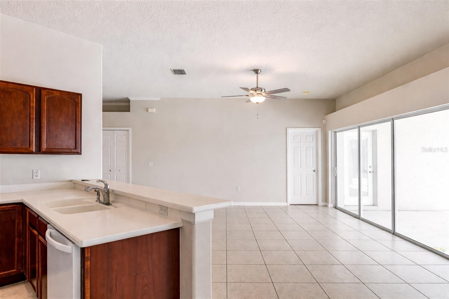 CAMELOT UNIT 3 - Residential