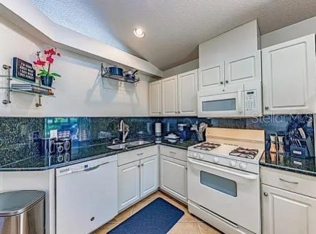FISHHAWK RANCH PH 2 PRCL - Residential Lease