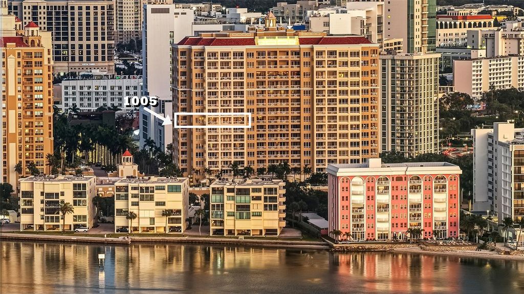 Photo of 35 Watergate Drive #1005, Sarasota, FL 34236 (MLS # A4676375)