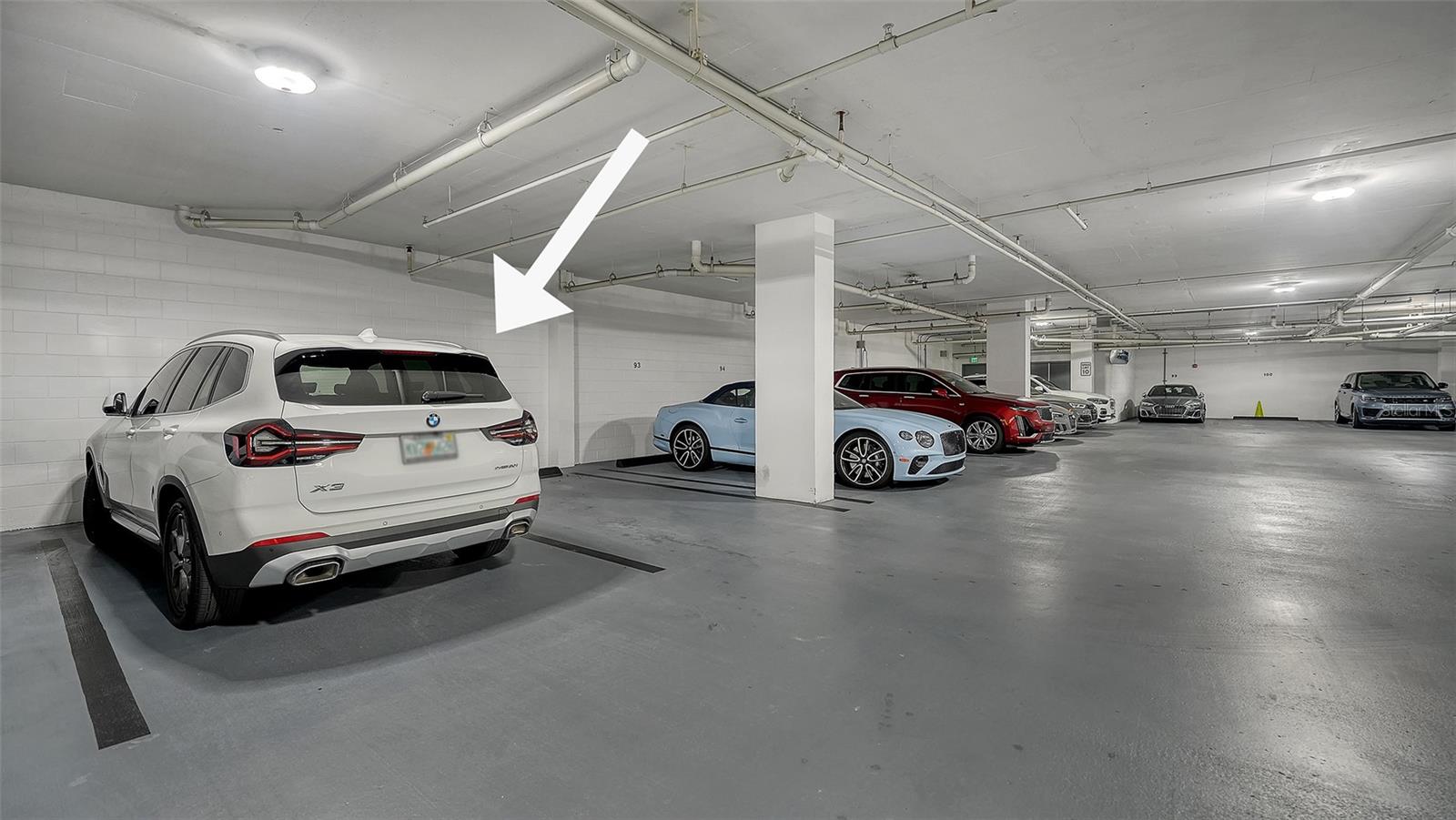 THE TOWER RESIDENCES - Residential