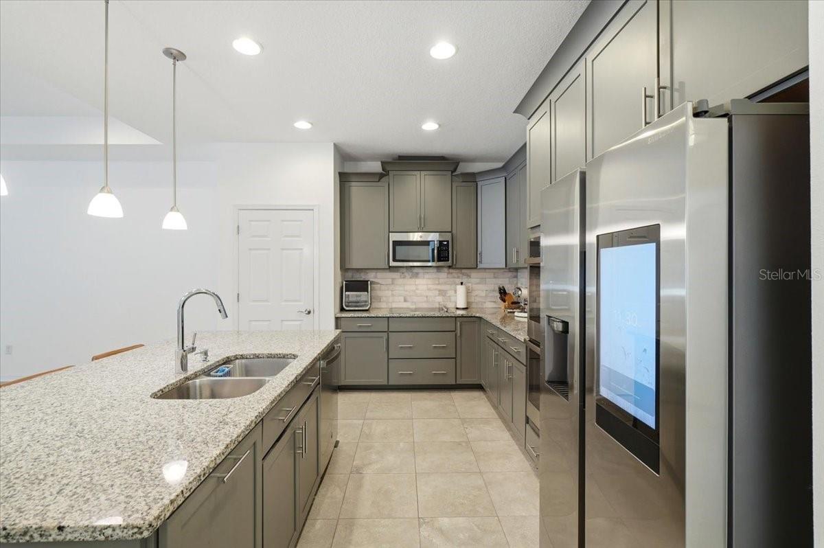 TERRALARGO PH 3E - Residential Lease