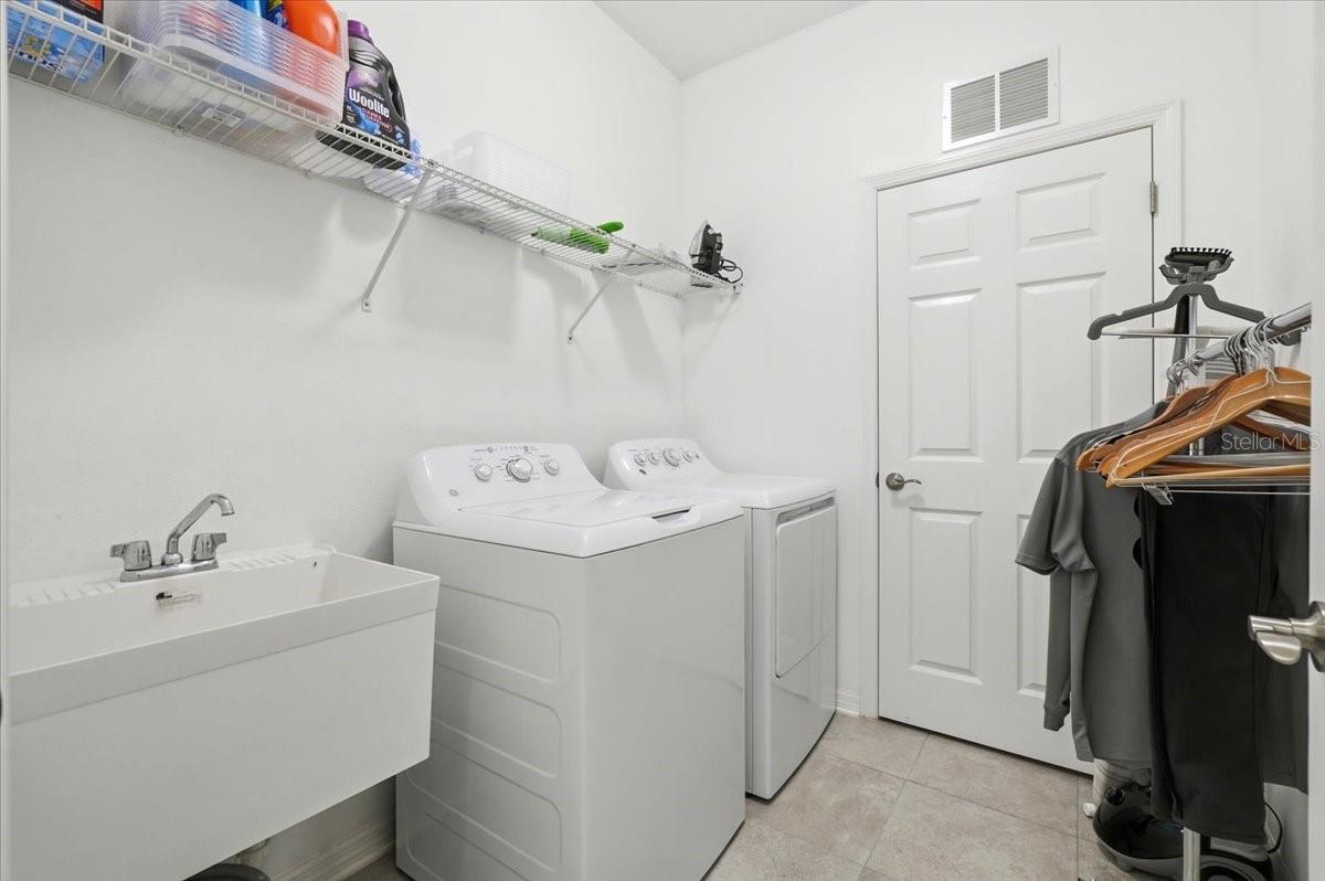 TERRALARGO PH 3E - Residential Lease