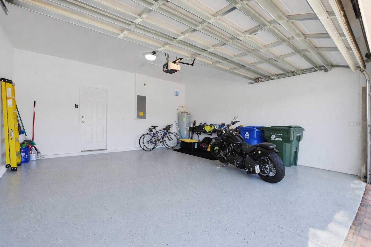 TERRALARGO PH 3E - Residential Lease