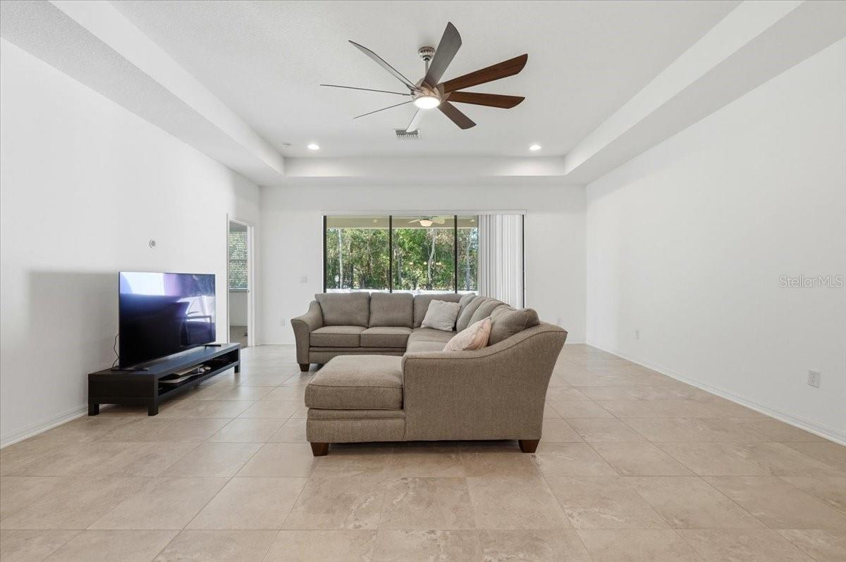 TERRALARGO PH 3E - Residential Lease