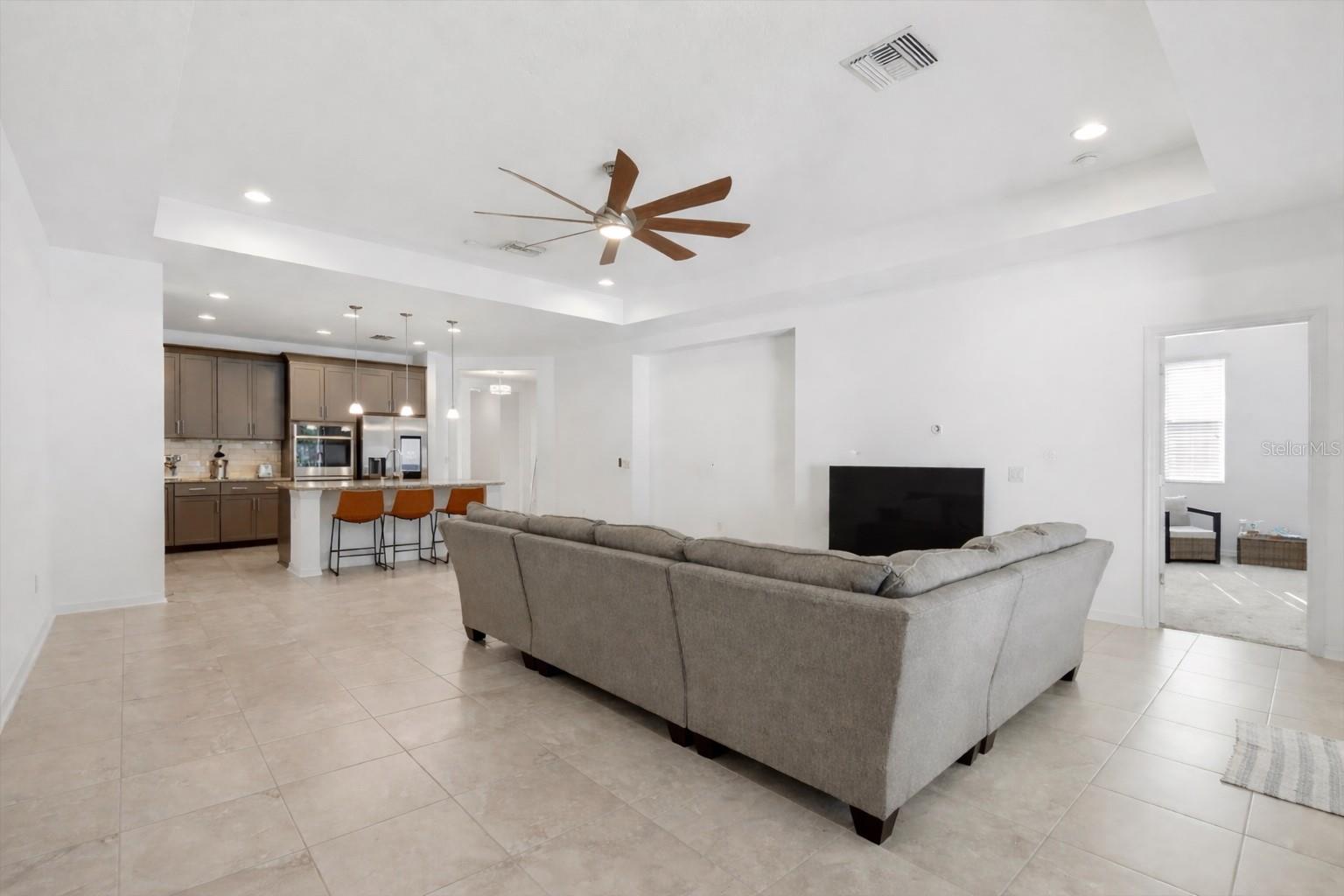 TERRALARGO PH 3E - Residential Lease