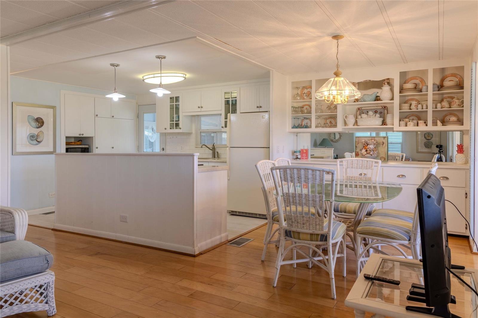 MAPLE LEAF ESTS CO OP - Residential