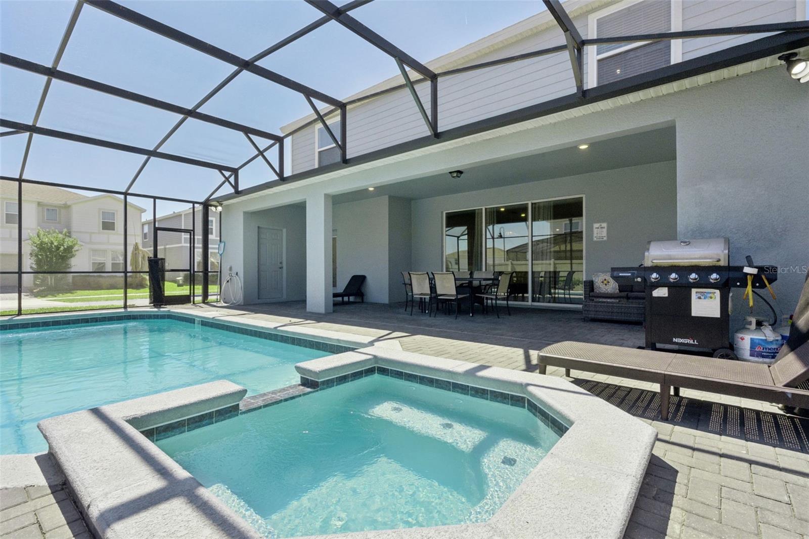 WINDSOR ISLAND RESIDENCE PH 2A - Residential