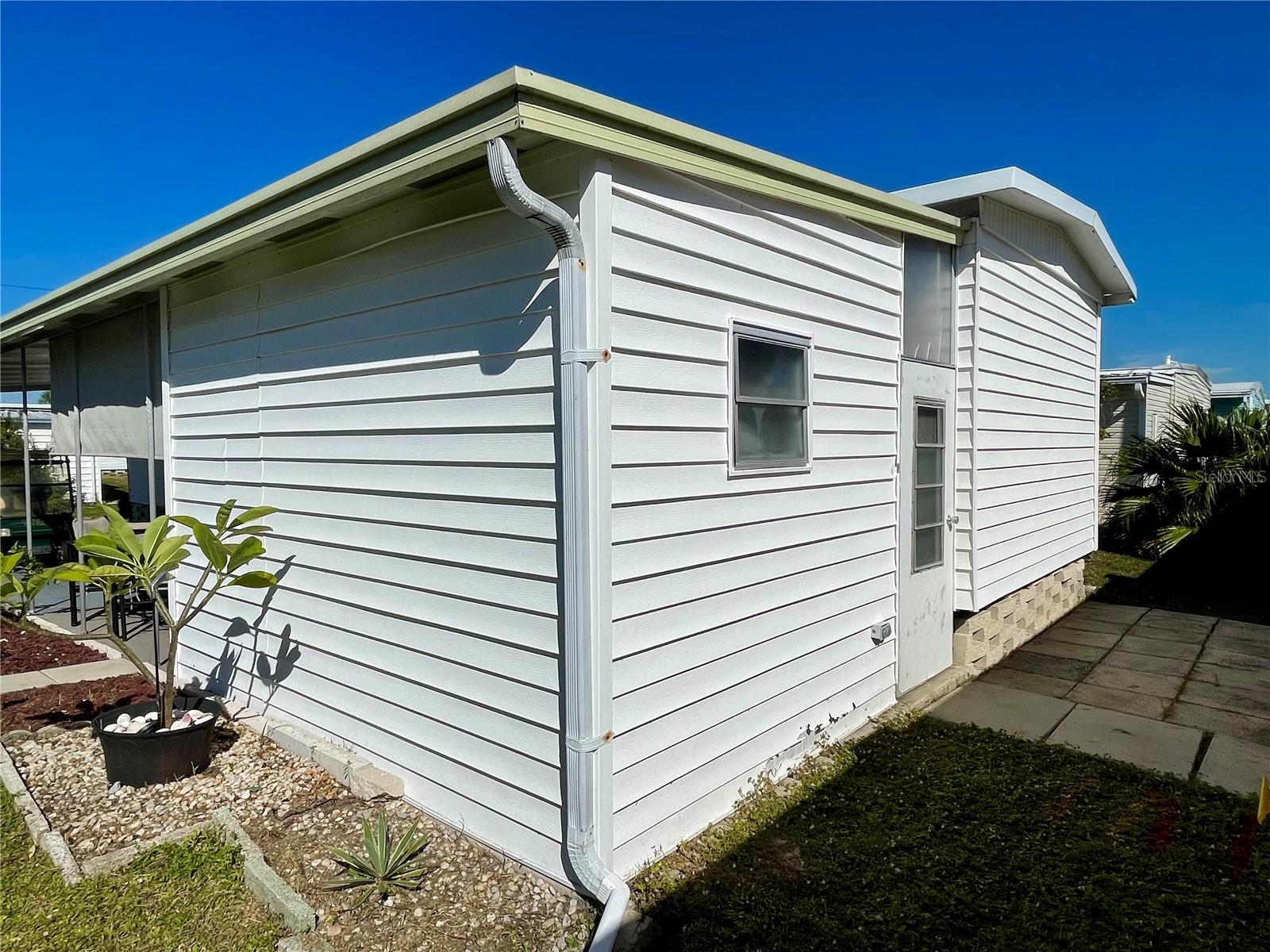 SUNSET PALMS UNREC - Residential