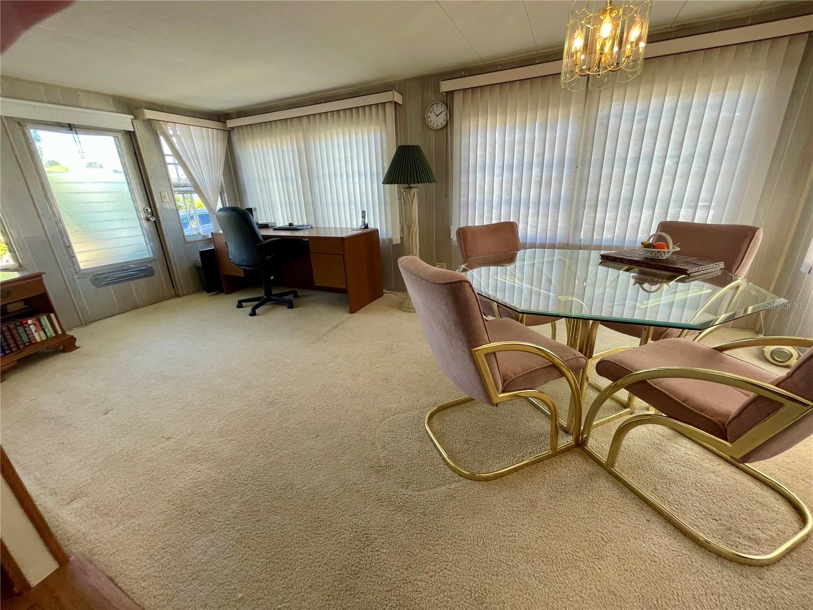 SUNSET PALMS UNREC - Residential