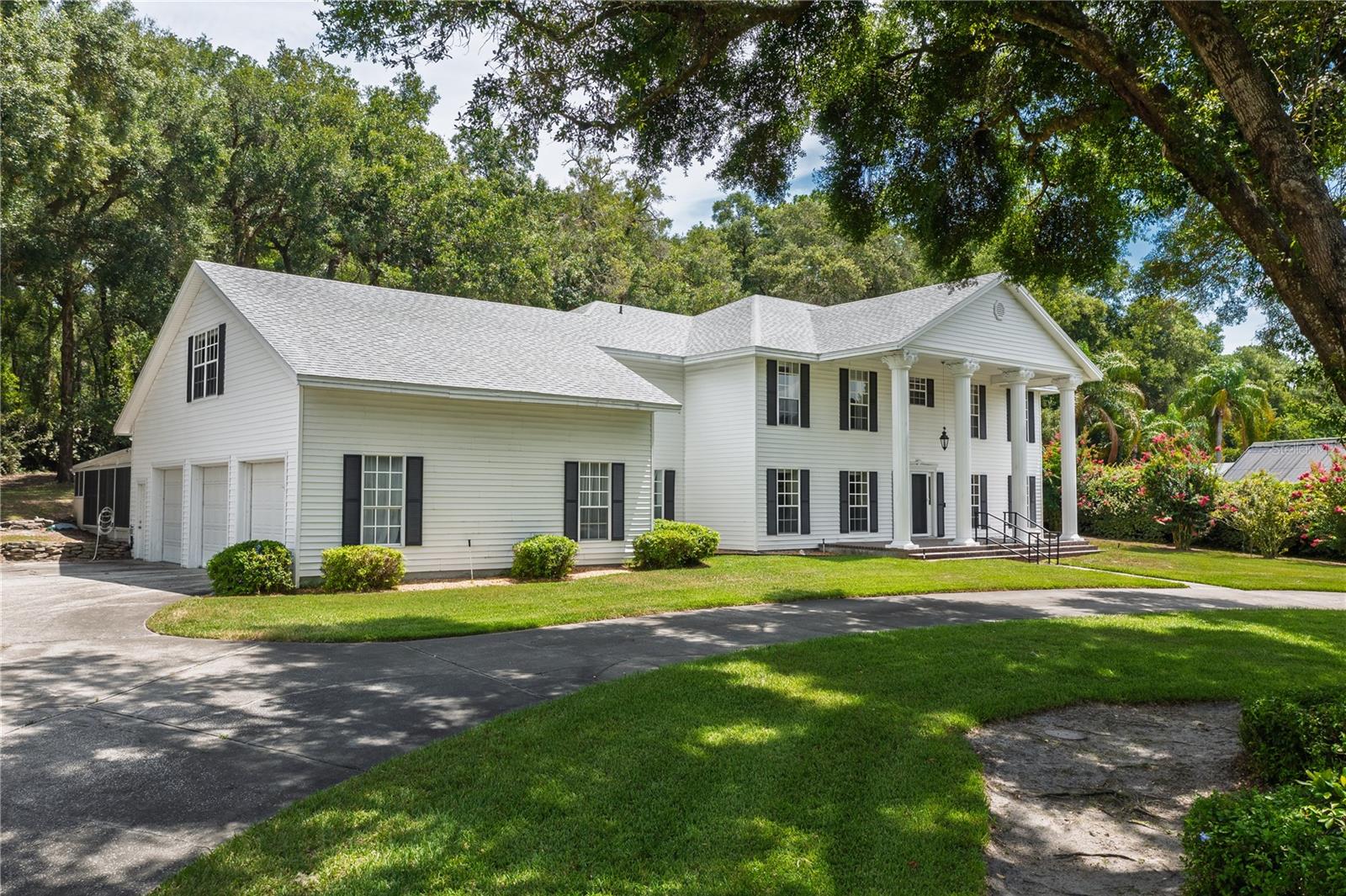 7219 CHESTERHILL CIRCLE