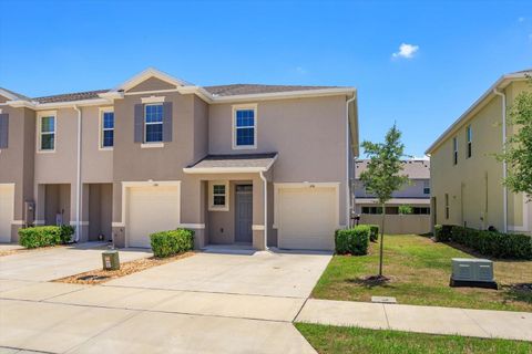 Photo of 1246 Lido Drive, Howey In The Hills, FL 34737 (MLS # G5112669)