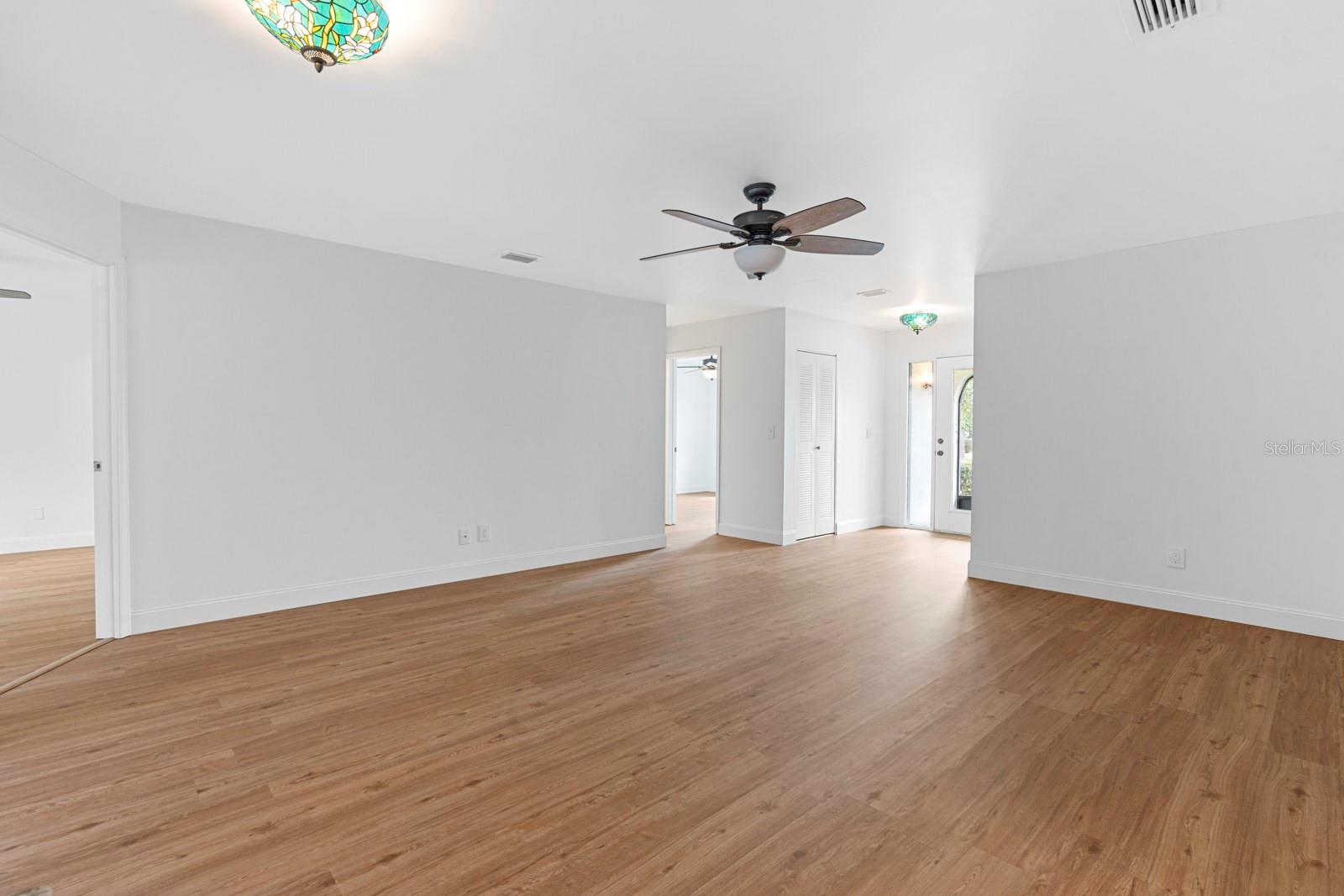 HIGHGATE IV CONDO - Residential