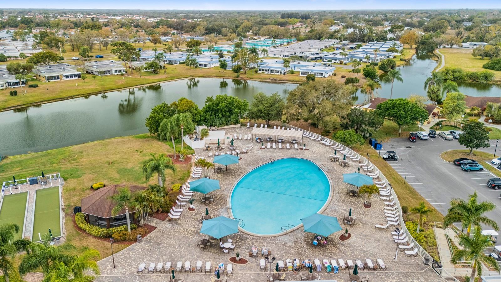 HIGHGATE IV CONDO - Residential