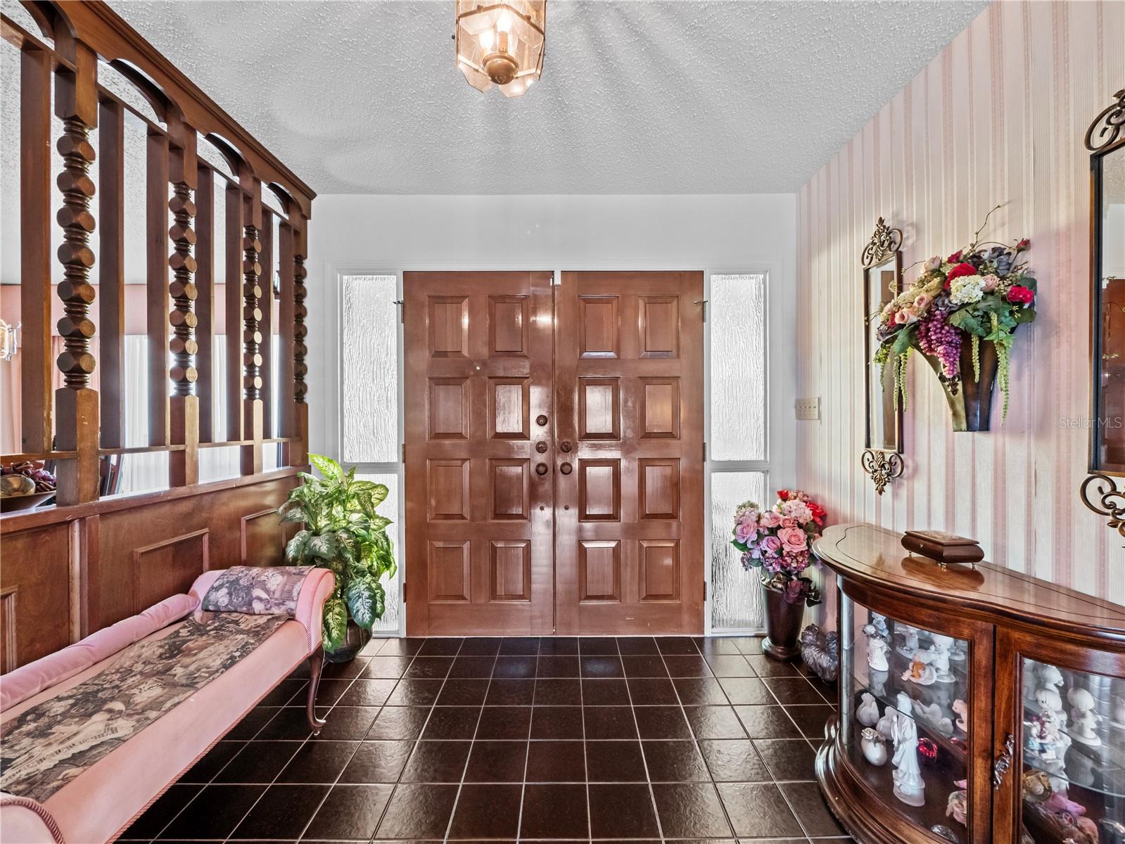 9829 WEDGEWOOD LANE