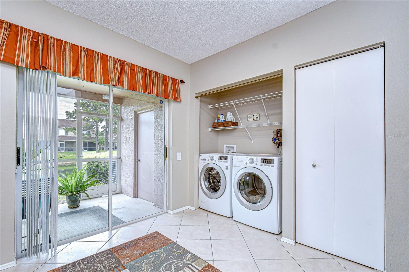 BAYSIDE KEY PH II - Residential