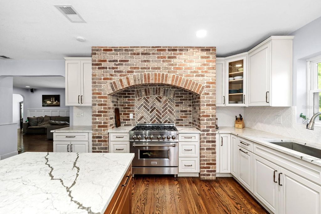 Photo of 37420 Meridian Avenue, Dade City, FL 33525 (MLS # TB8360339)