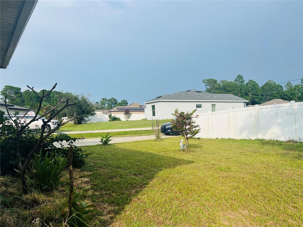 Photo of 231 Elm Court, Kissimmee, FL 34759 (MLS # S5154732)