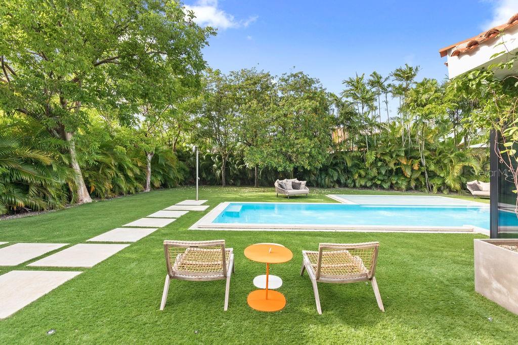 DORADO BEACH EAST - Residential