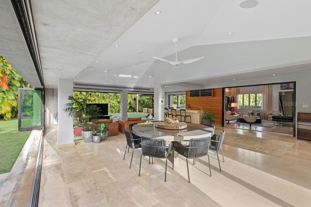 DORADO BEACH EAST - Residential