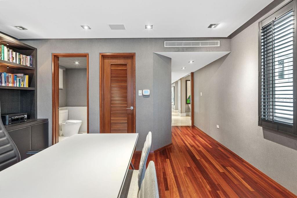 DORADO BEACH EAST - Residential