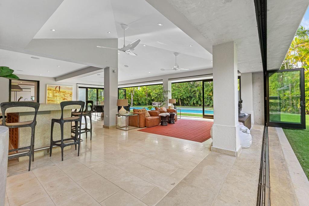 DORADO BEACH EAST - Residential