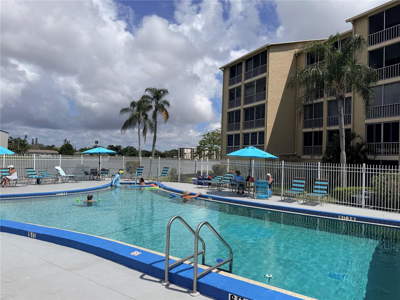 BAYSHORE ON THE LAKE CONDO APTS - Residential