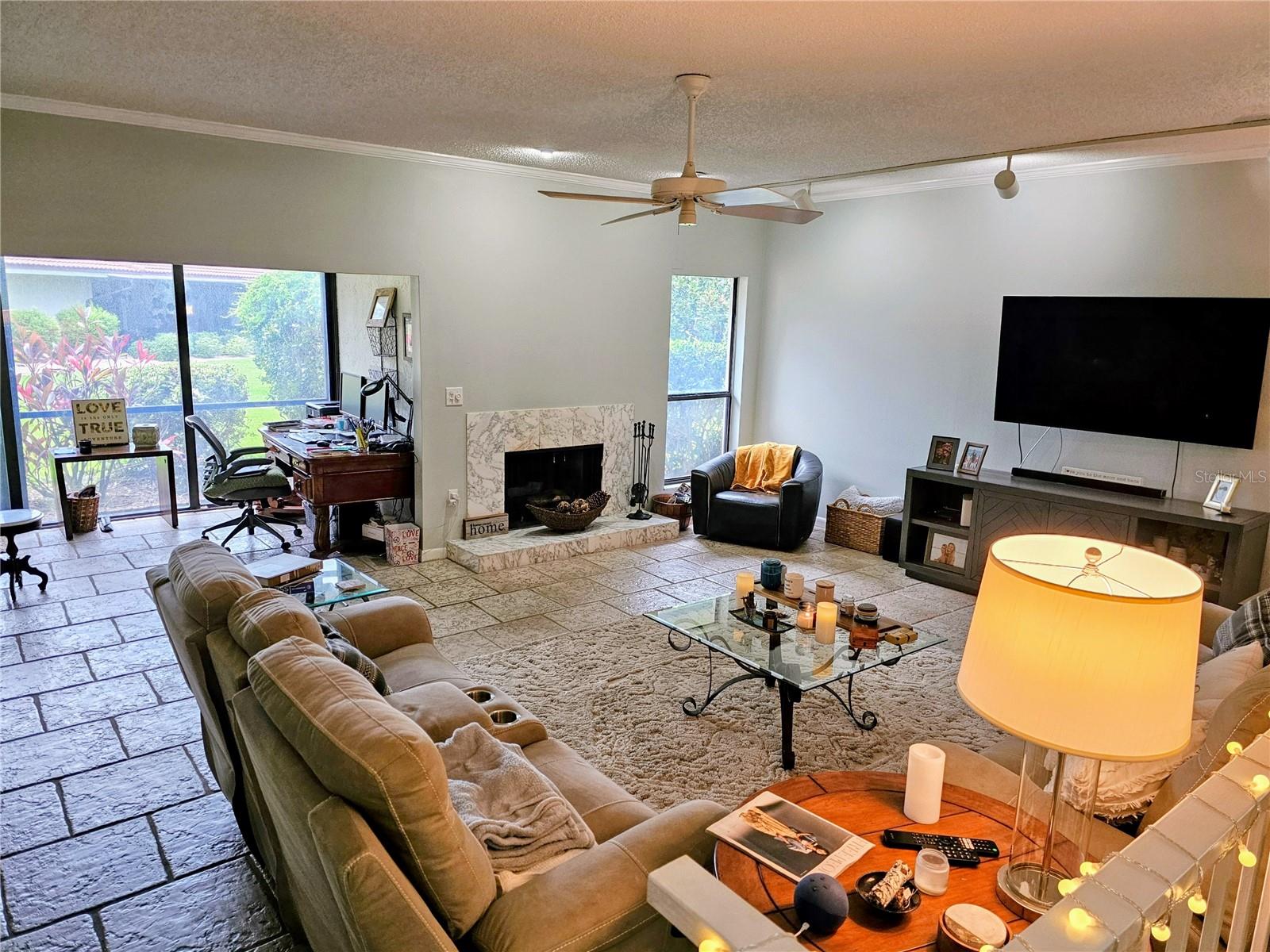 LANDINGS CARRIAGEHOUSE II - Residential Lease