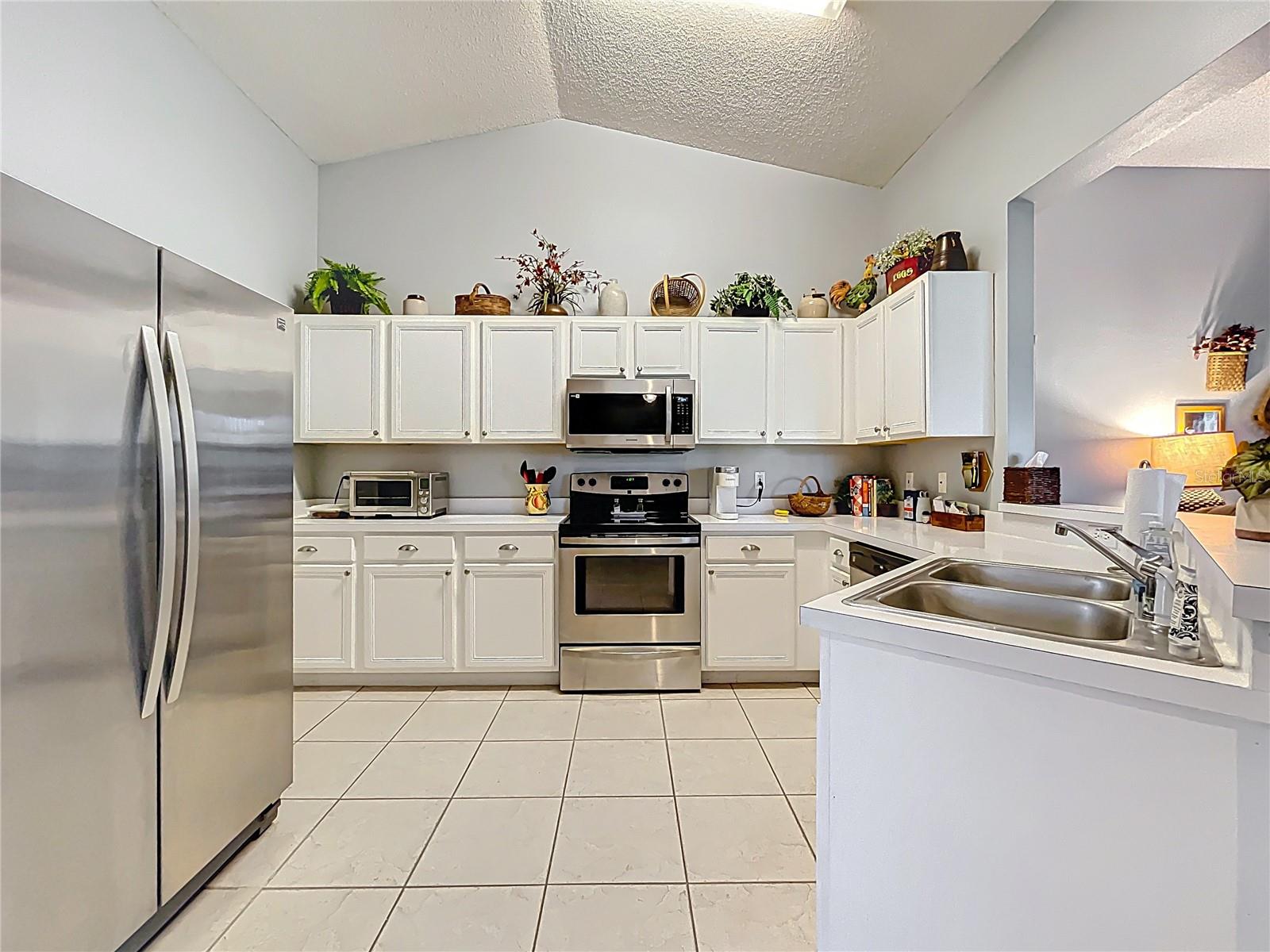 THE PLANTATION AT LEESBURG - Residential Lease