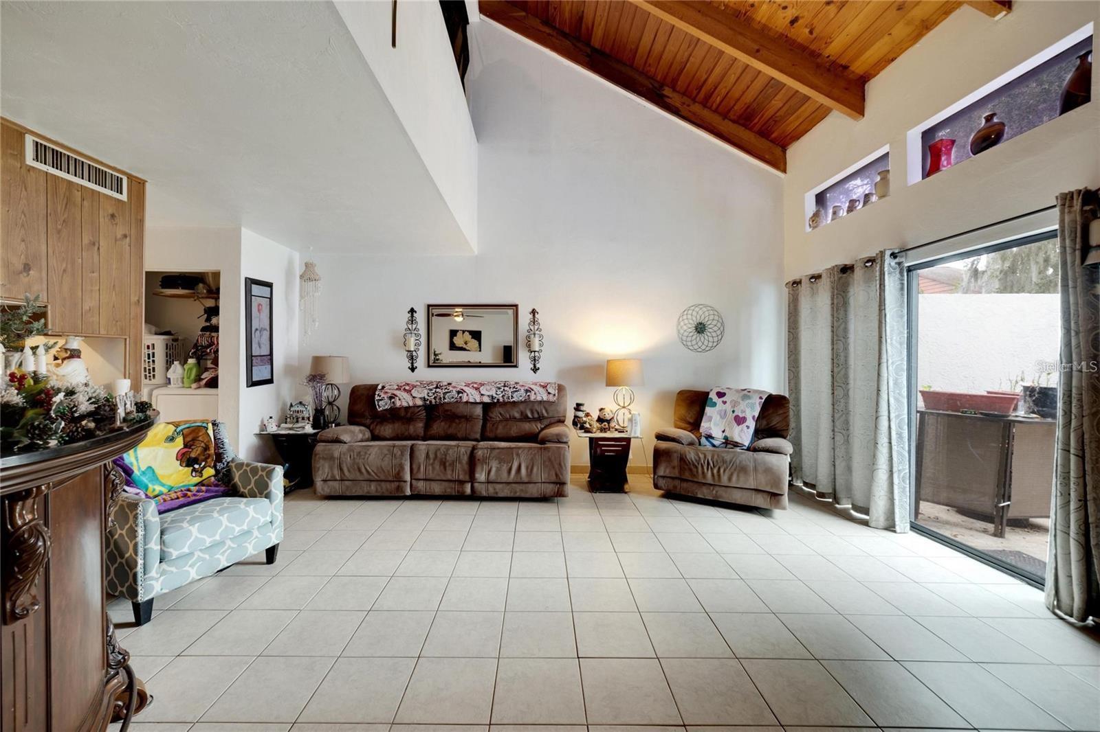 THREE KINGS - Residential Income