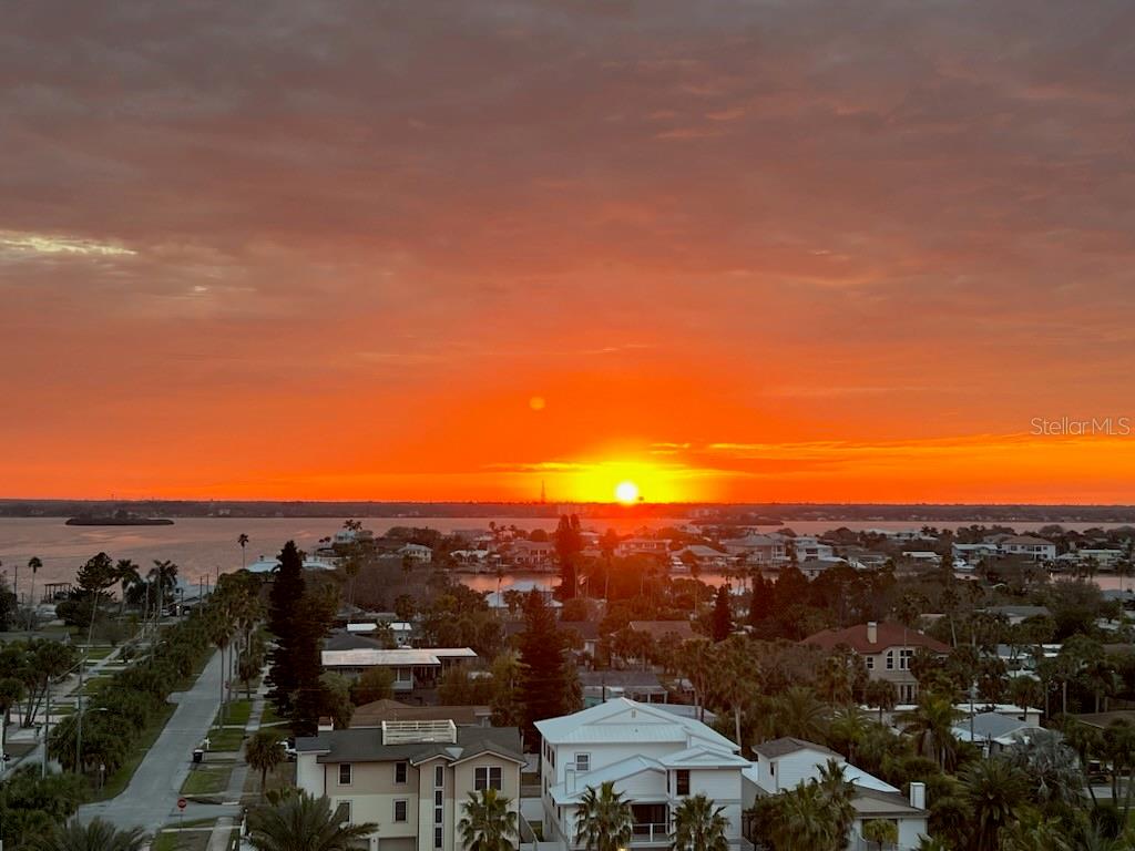 REGATTA BEACH CLUB CONDO - Residential