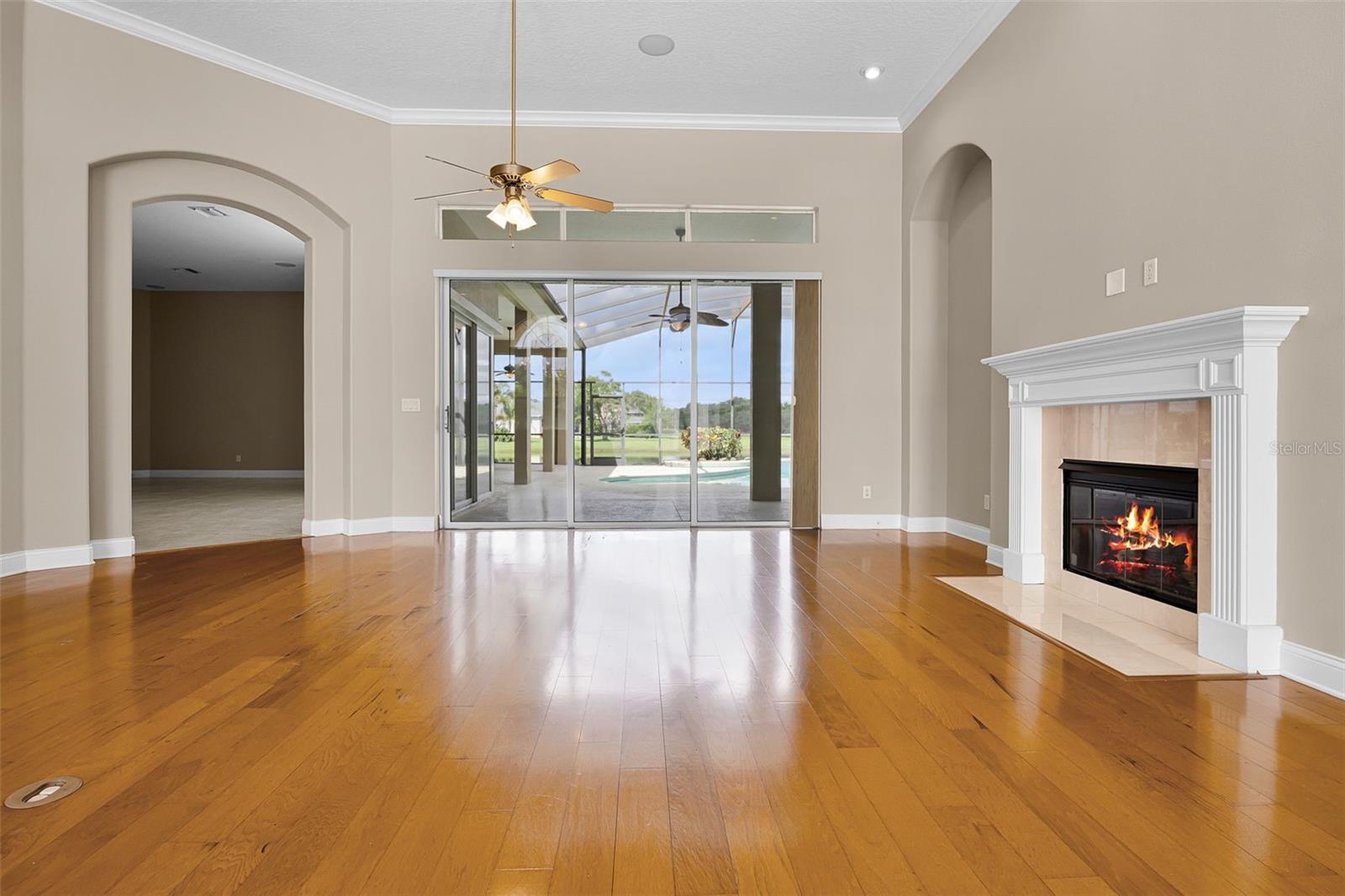 7303 SPRING MOUNTAIN LANE