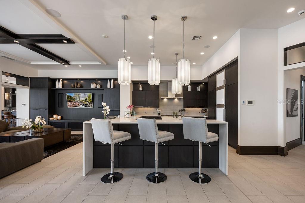 KEENES POINTE - Residential