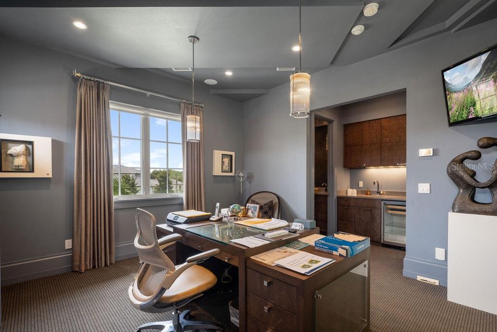 KEENES POINTE - Residential