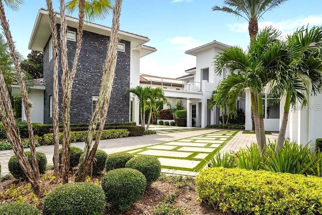 Photo of 9721 Carillon Park Drive, Windermere, FL 34786 (MLS # O6336879)