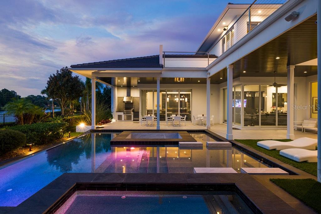 KEENES POINTE - Residential
