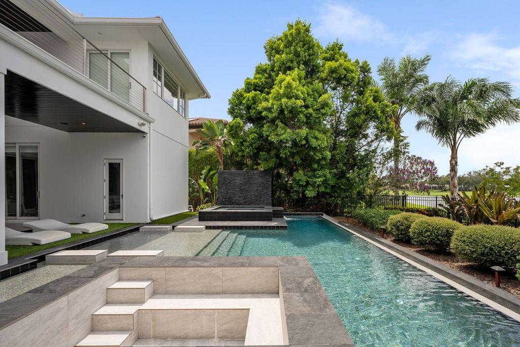 KEENES POINTE - Residential