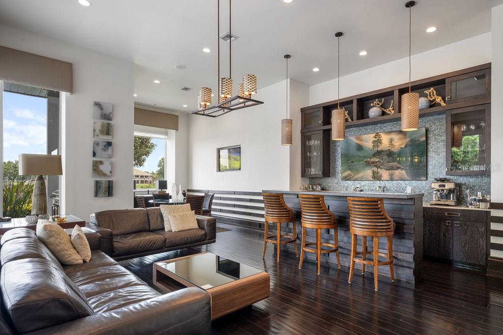 KEENES POINTE - Residential