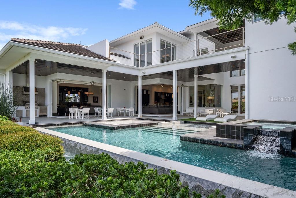 KEENES POINTE - Residential