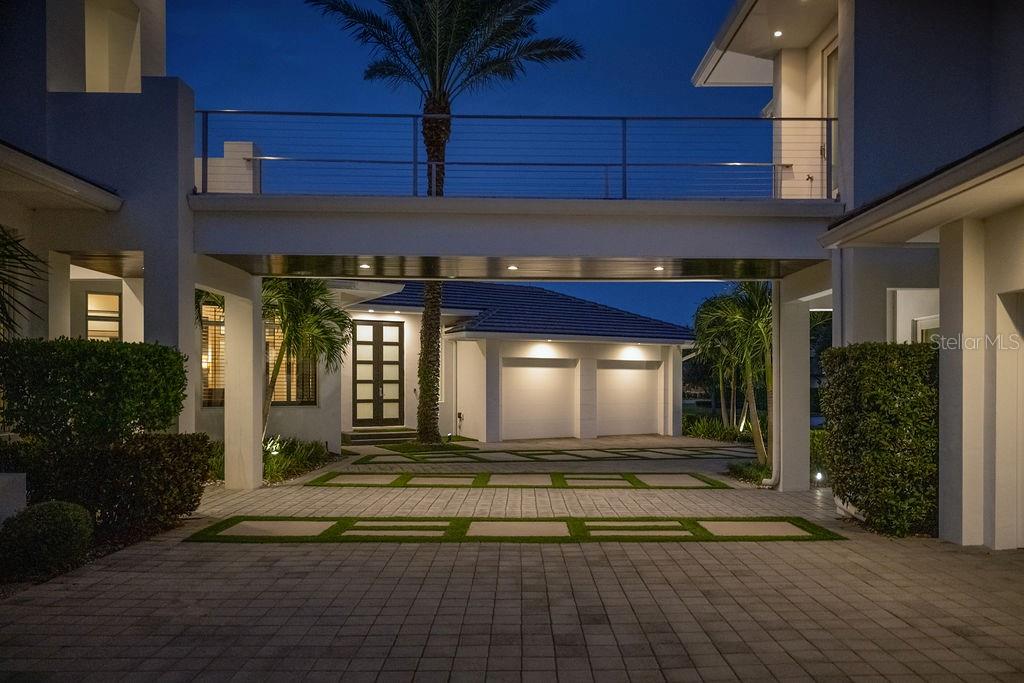 KEENES POINTE - Residential